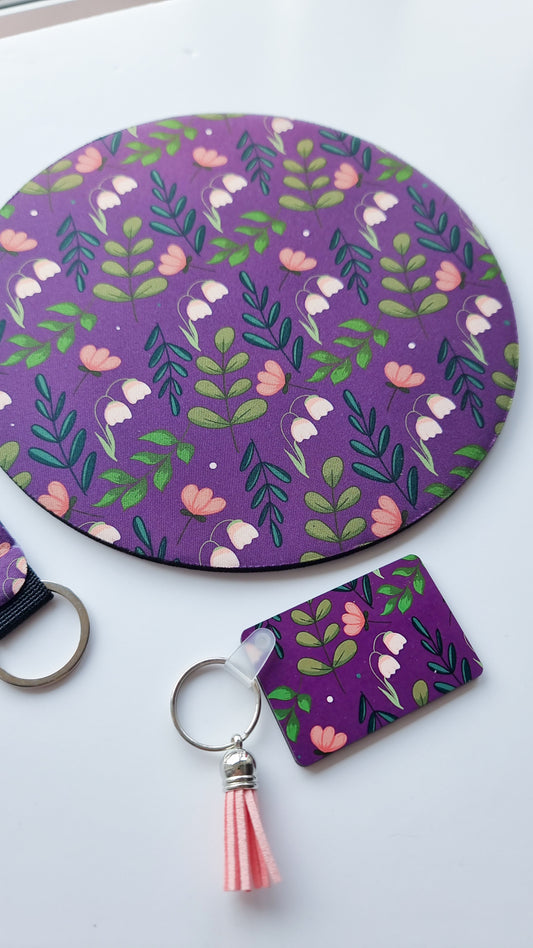 Purple floral mouse mat